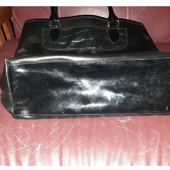 Estée Lauder Black Faux Leather Snakeprint detail tote 15” x 12” x 4” - Picture 5 of 5